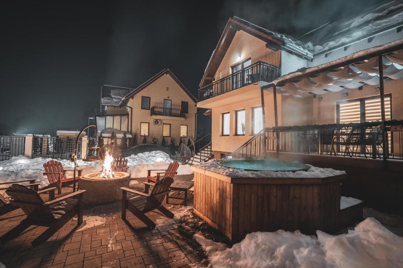 Roots Villa Redwood Brașov Exterior foto